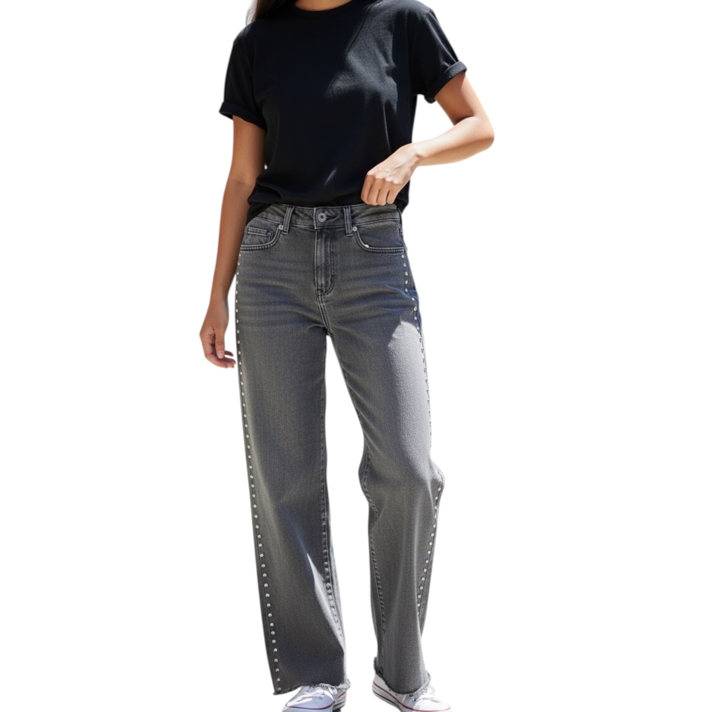 JEANS TIRO ALTO TACHAS