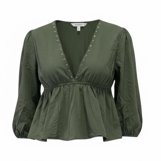 BLUSA COMBINADA CON TACHUELAS